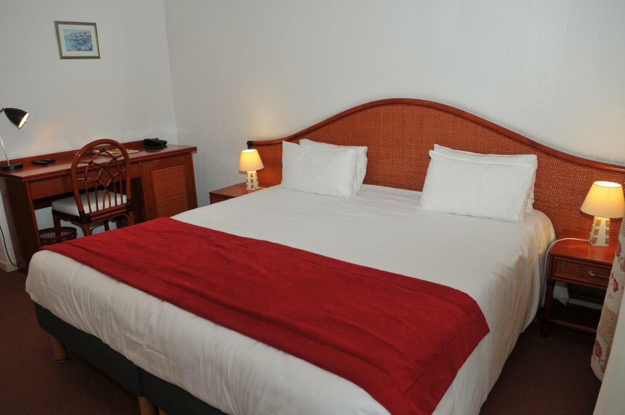 Hotel Le Galoubet 빌뇌브루베 외부 사진